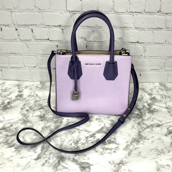 Michael Kors Mercer Lavender Purple Cream Messenger Crossbody Handbag - Picture 1 of 9
